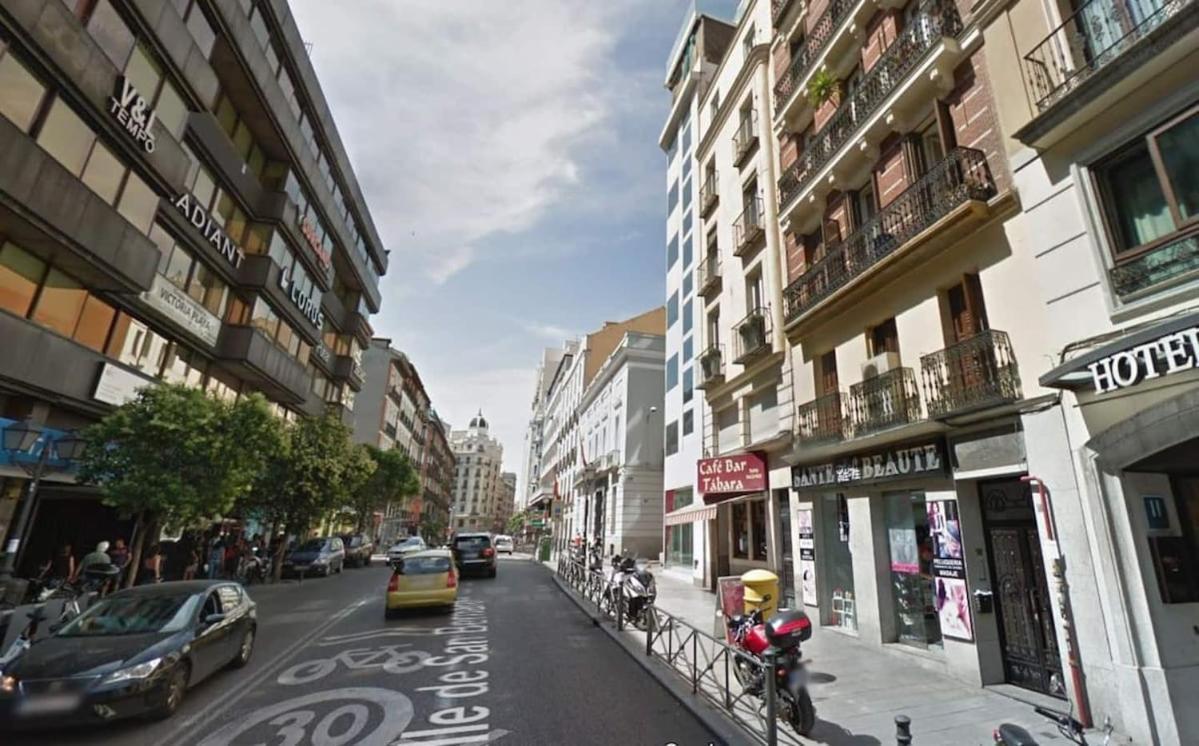 Amazinn Places Gran Via V Madrid Esterno foto